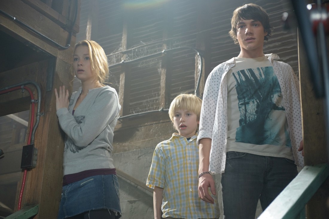 The Hole (2010)